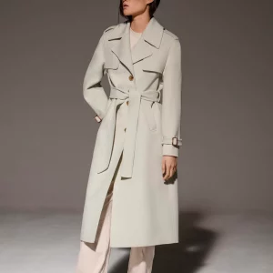 Cappotto trench donna beige chiaro con cintura e ampi revers